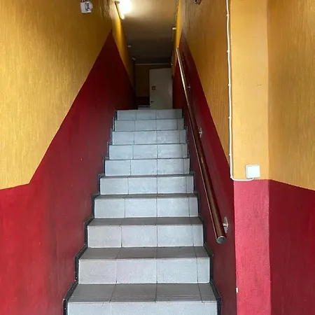 Telliskivi Hostel *